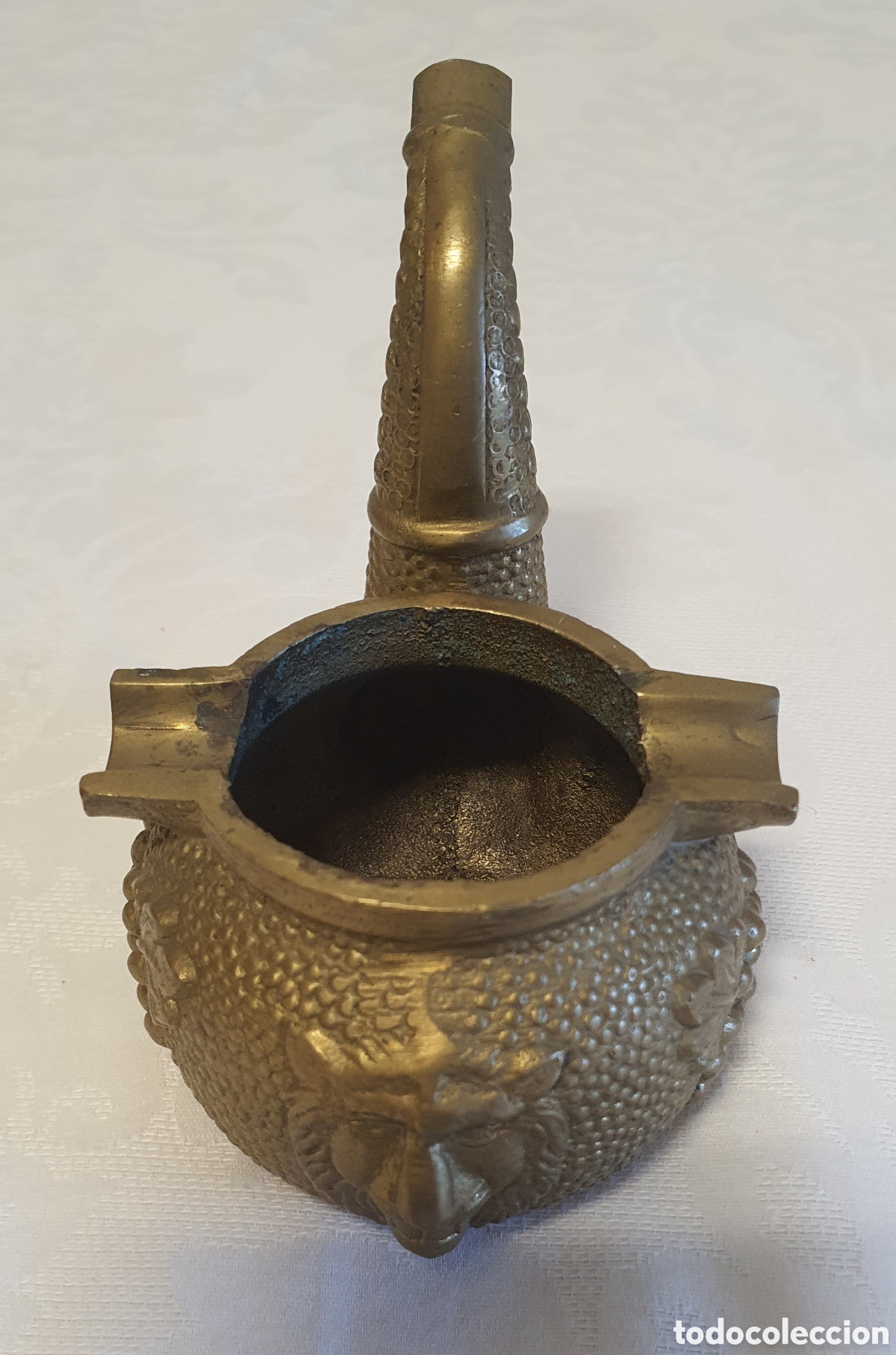 Ceniceros: Antiguo cenicero en forma de pipa en bronce - Foto 2