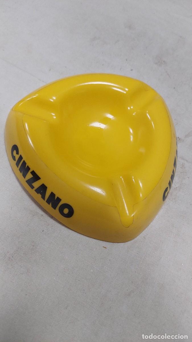Ceniceros: Cenicero de pasta Cinzano - Foto 4
