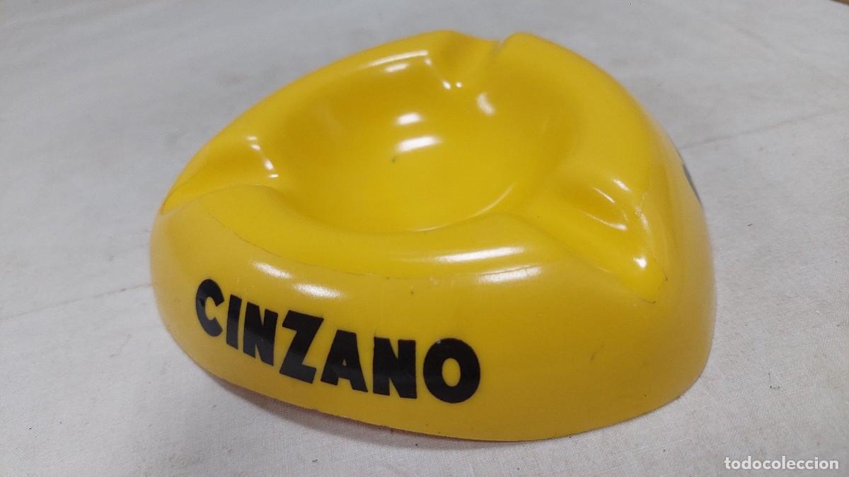Ceniceros: Cenicero de pasta Cinzano - Foto 3