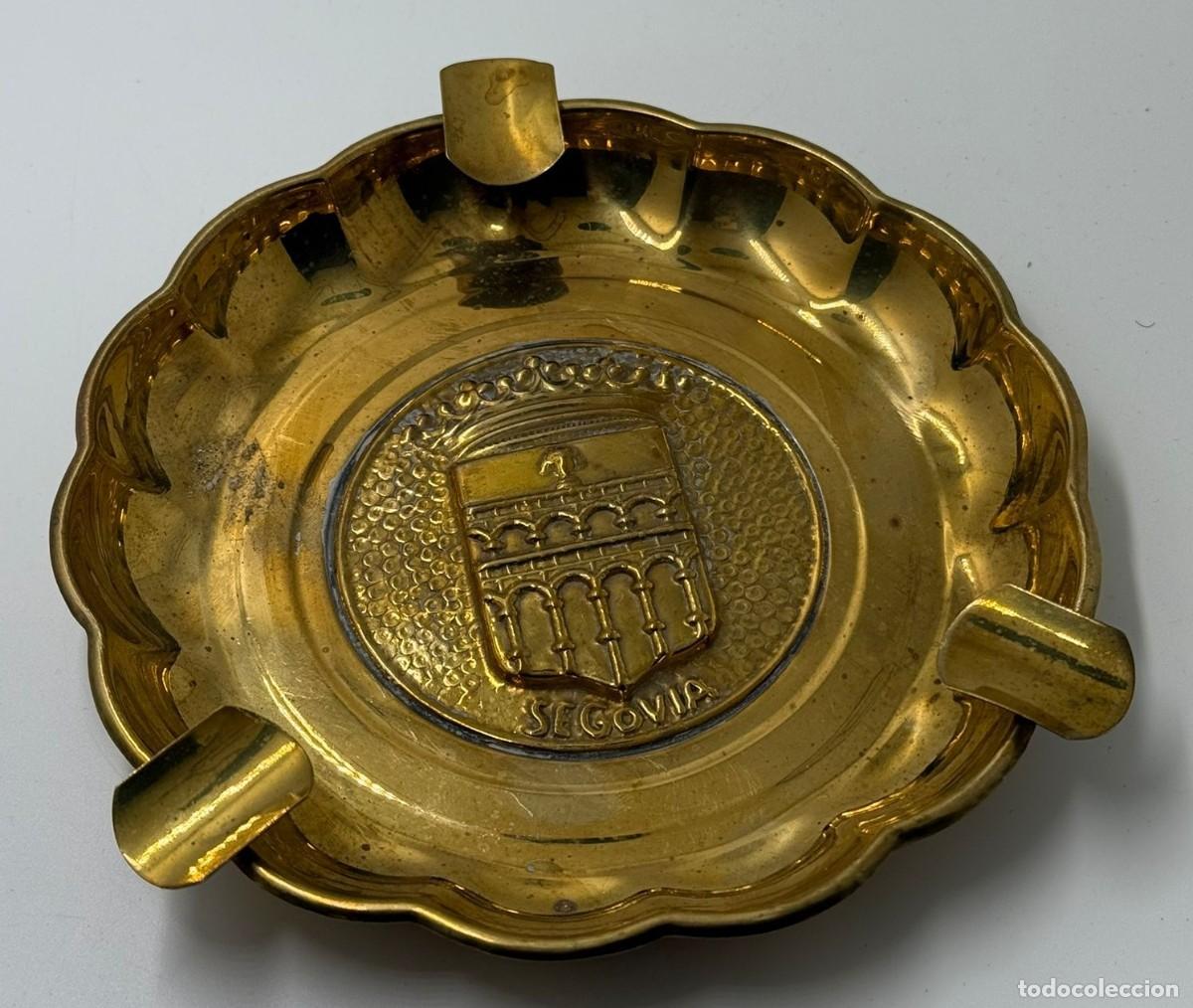 Ashtrays: Cenicero antiguo de colecci&oacute;n - Segovia