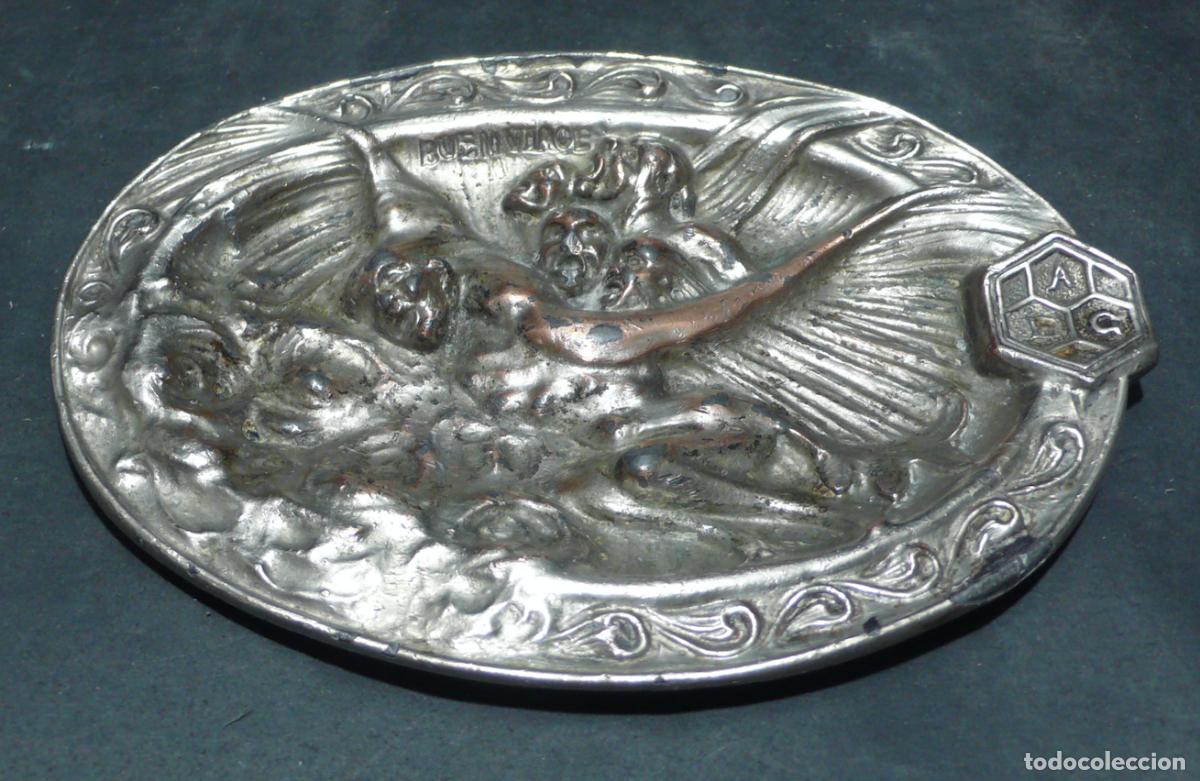 Ceniceros: CENICERO EN METAL CON RELIEVE - Foto 2