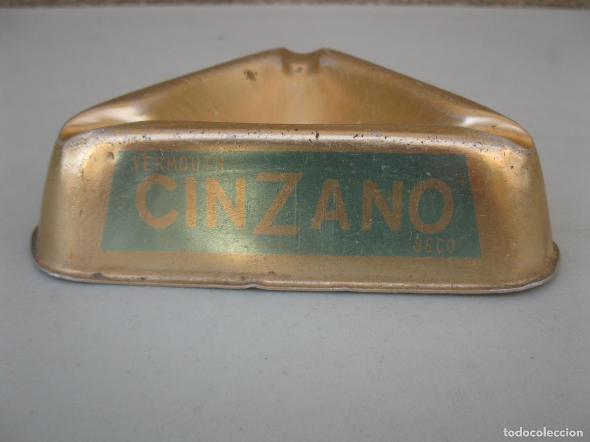 Ceniceros: ANTIGUO CENICERO CINZANO DE ALUMINIO. - Foto 2