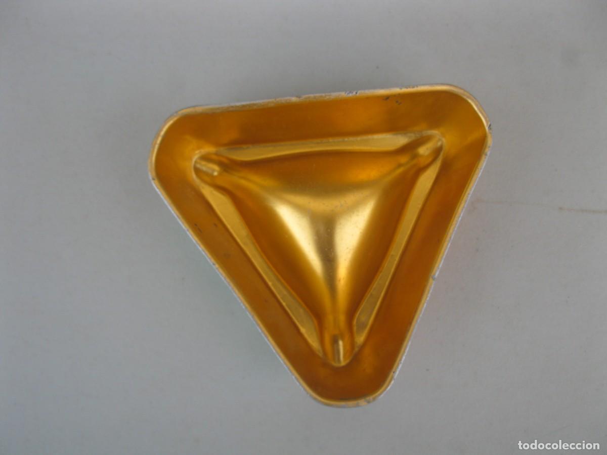 Ceniceros: ANTIGUO CENICERO CINZANO DE ALUMINIO. - Foto 5