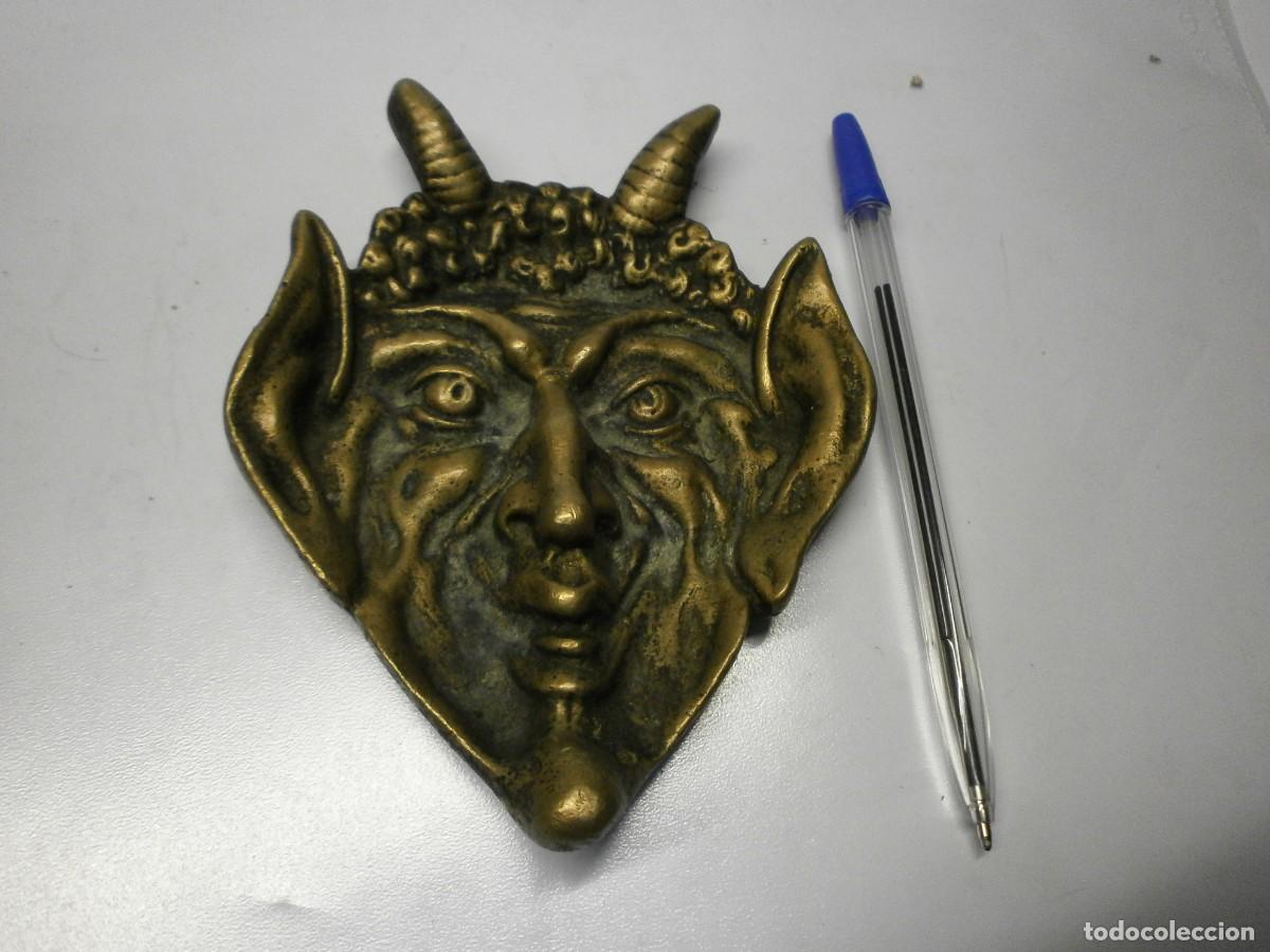 Ceniceros: antiguo cenicero de bronce - Foto 1