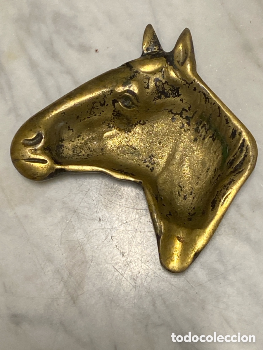 Cenicero bronce cabeza de caballo