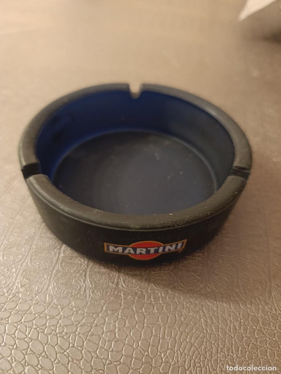 Ceniceros: Cenicero martini de cristal azul - Foto 1