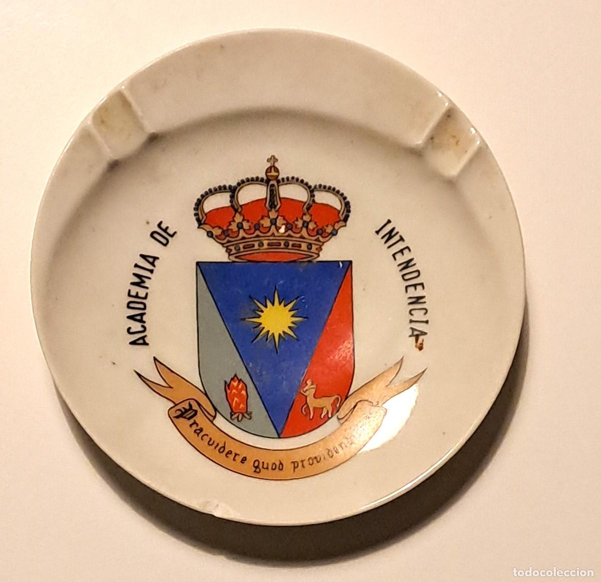 Ashtrays: CENICERO MILITAR ACADEMIA DE INTENDENCIA (13 cm).