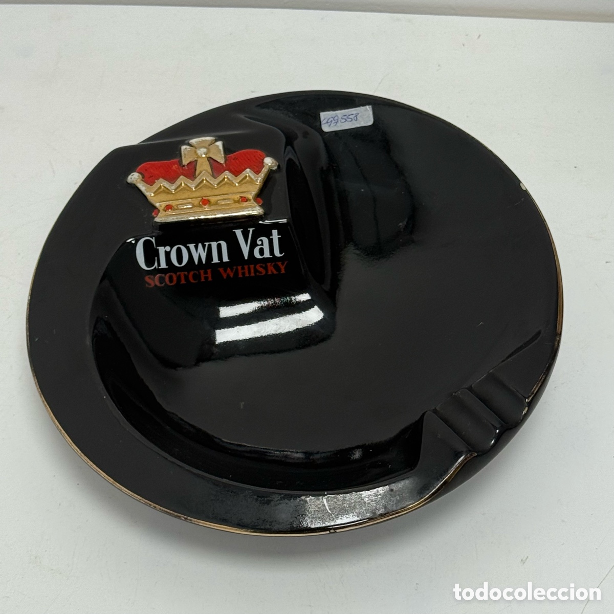 Cinzeiros: Cenicero porcelana negra con publicidad de whisky escoc&eacute;s Crown Vat. Vintage. 21 cms di&aacute;metro