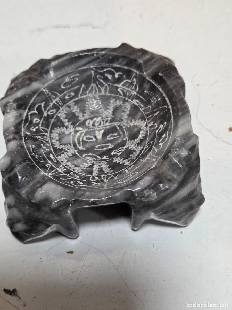 Ceniceros: cenicero tallado en piedra - Foto 1