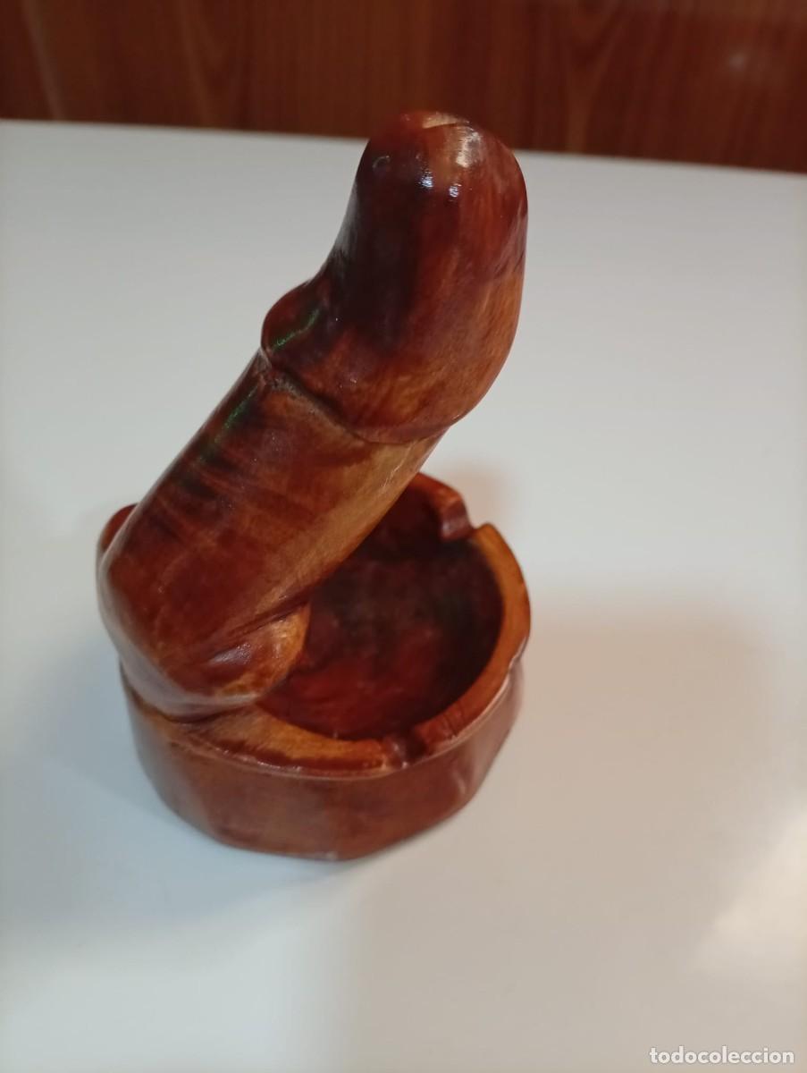 Ceniceros: cenicero de madera en forma de pene - Foto 1