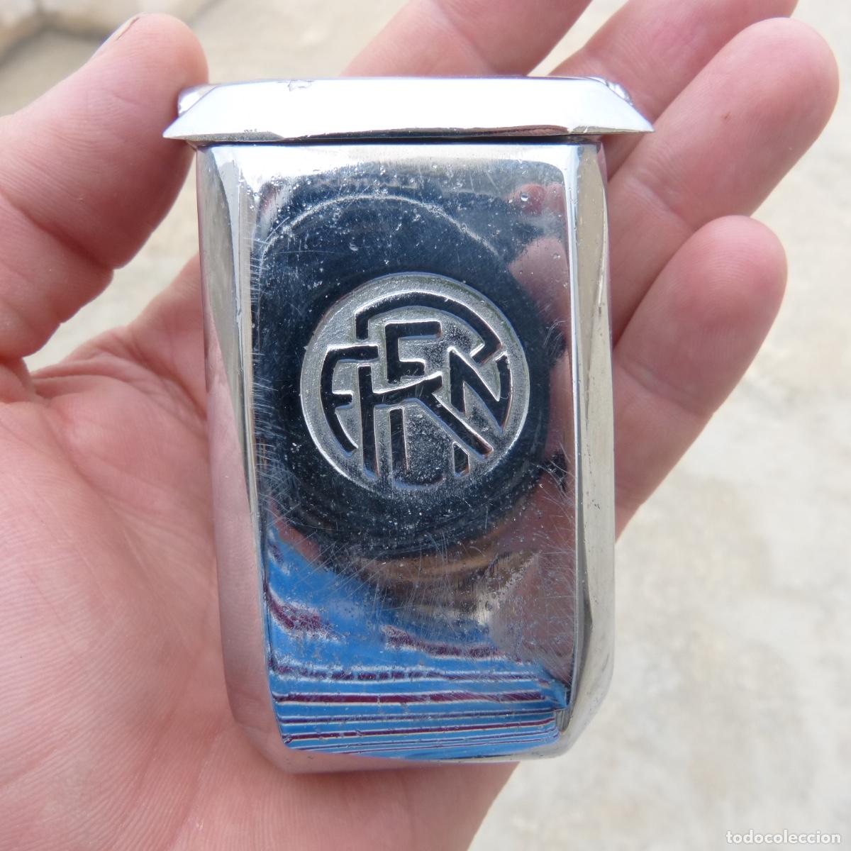 Ceniceros: Antiguo cenicero de Renfe. 171gr. - Foto 1