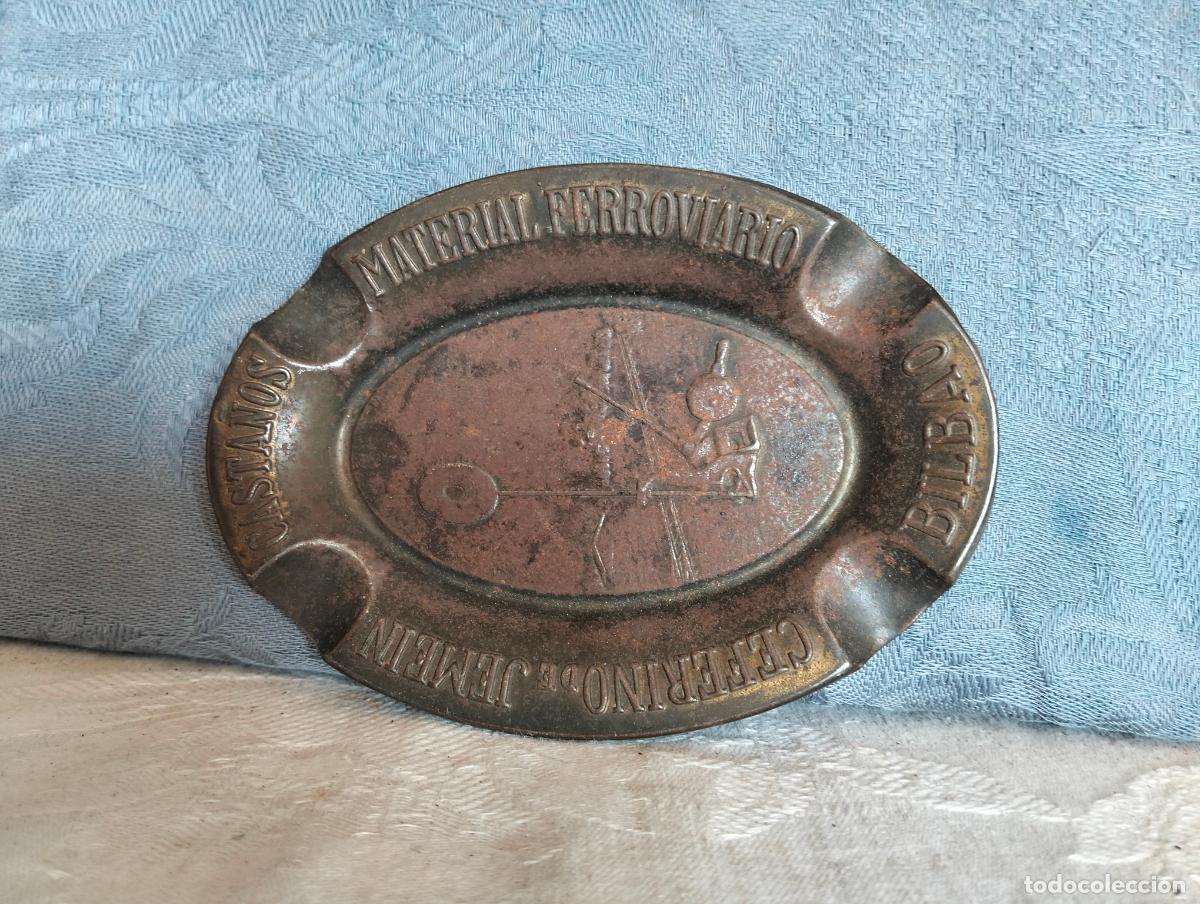 Ceniceros: Cenicero antiguo Material ferroviario Ceferino Jemein Casta&ntilde;os Bilbao de los a&ntilde;os 50 hojalata