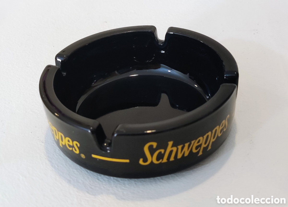 Aschenbecher: Cenicero publicitario Schweppes cristal negro Francia