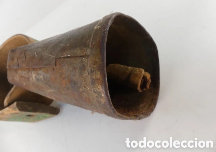 Ceniceros: Cencerro antiguo collar de madera - Foto 6