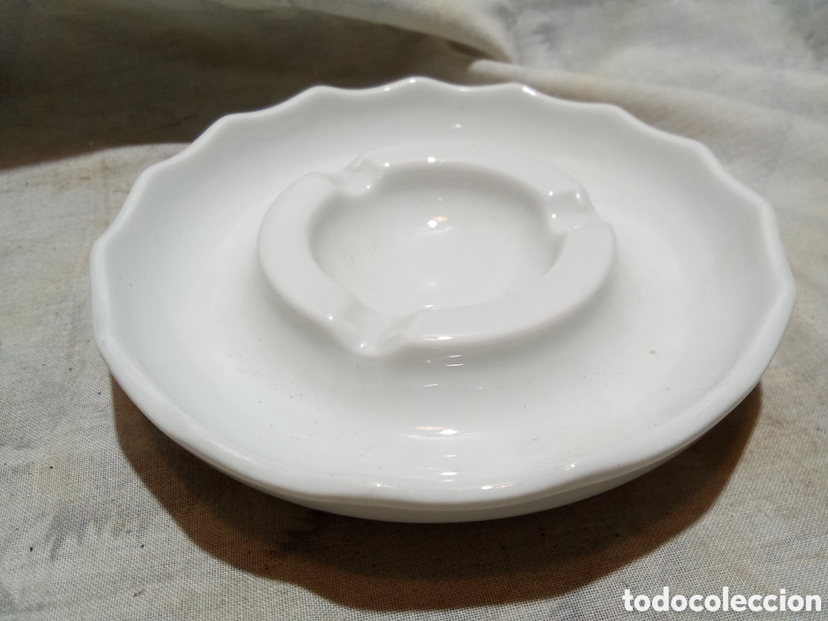Ashtrays: CENICERO ALEM&Aacute;N BAUSCHER WEIDEN