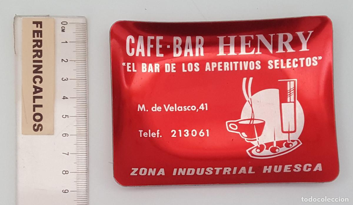 Ceniceros: CENICERO ALUMINIO CAF&Eacute; BAR HENRY, HUESCA