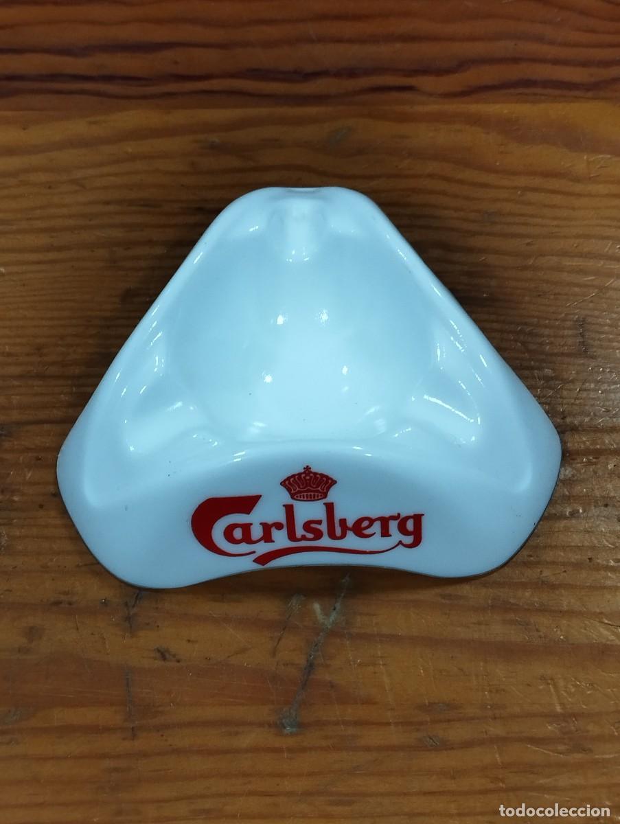 Ceniceros: CENICERO CALSBERG EN FORMA TRIANGULAR. PORCELANA. - Foto 3