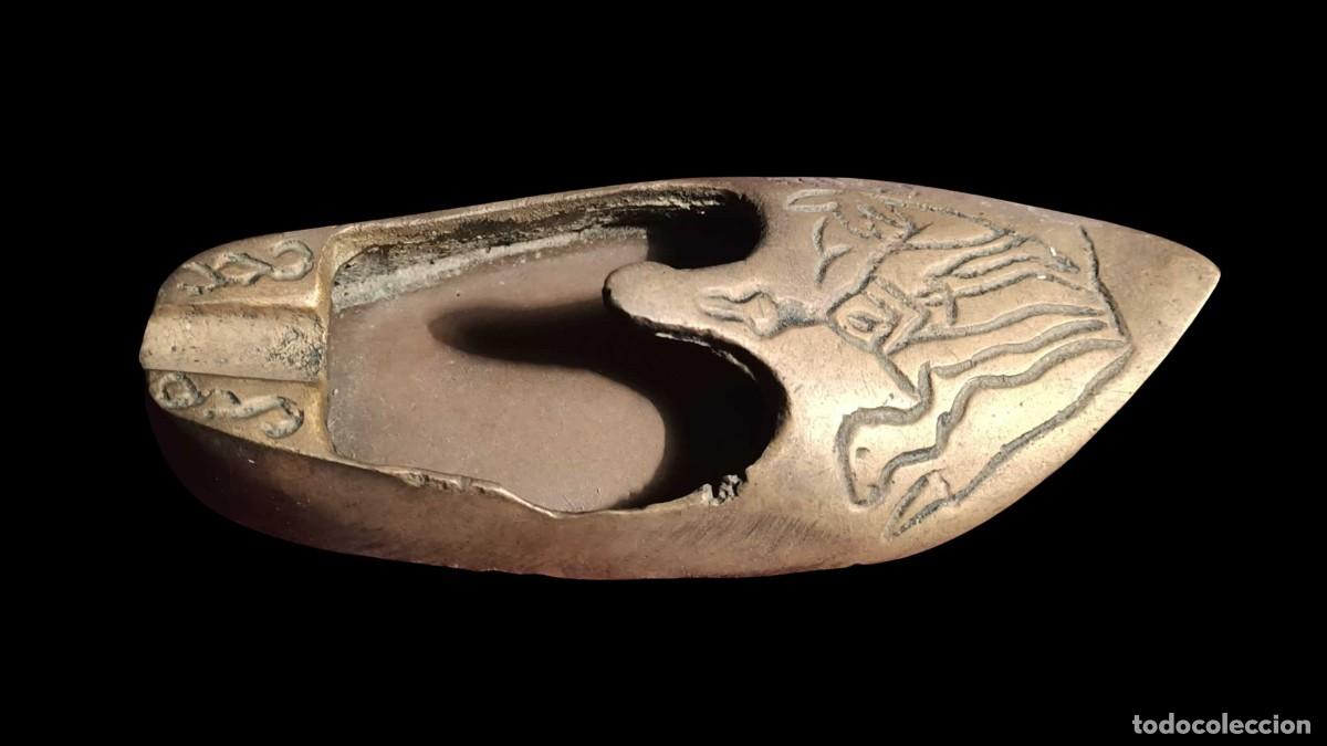 Aschenbecher: CENICERO BABOUCHE COBRE GRABADO &middot; CAMELLO Y JINETE &middot; EGIPTO &middot; A&Ntilde;OS 50/60