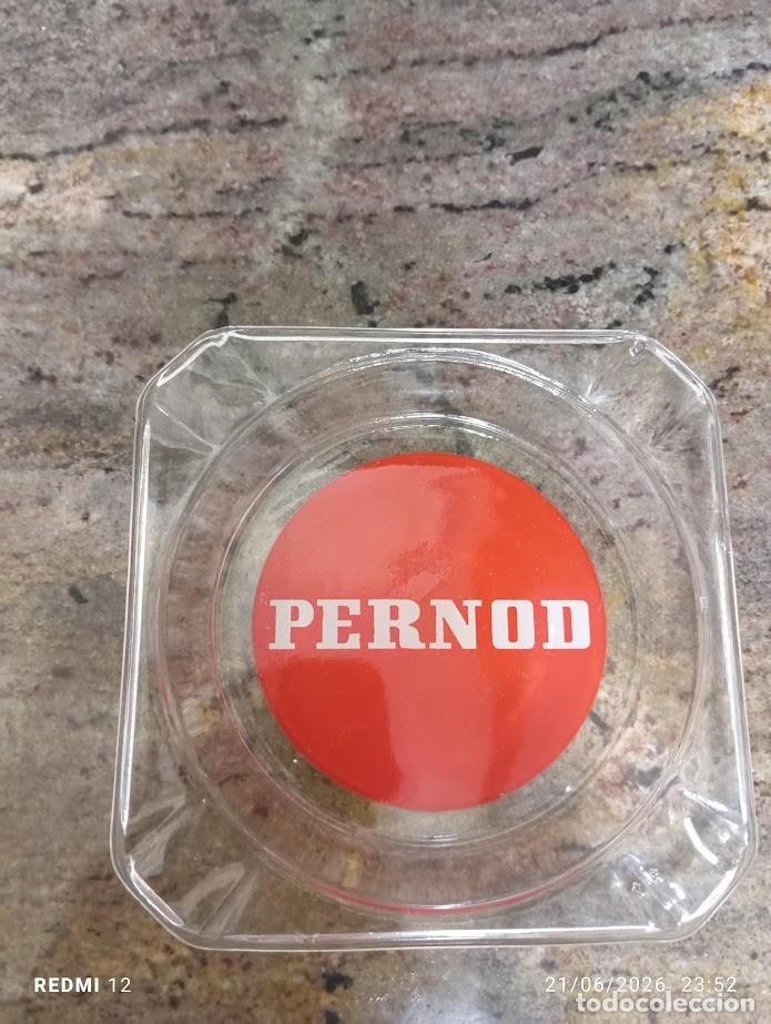 Ceniceros: ANTIGUO CENICERO DE CRISTAL PERNOD