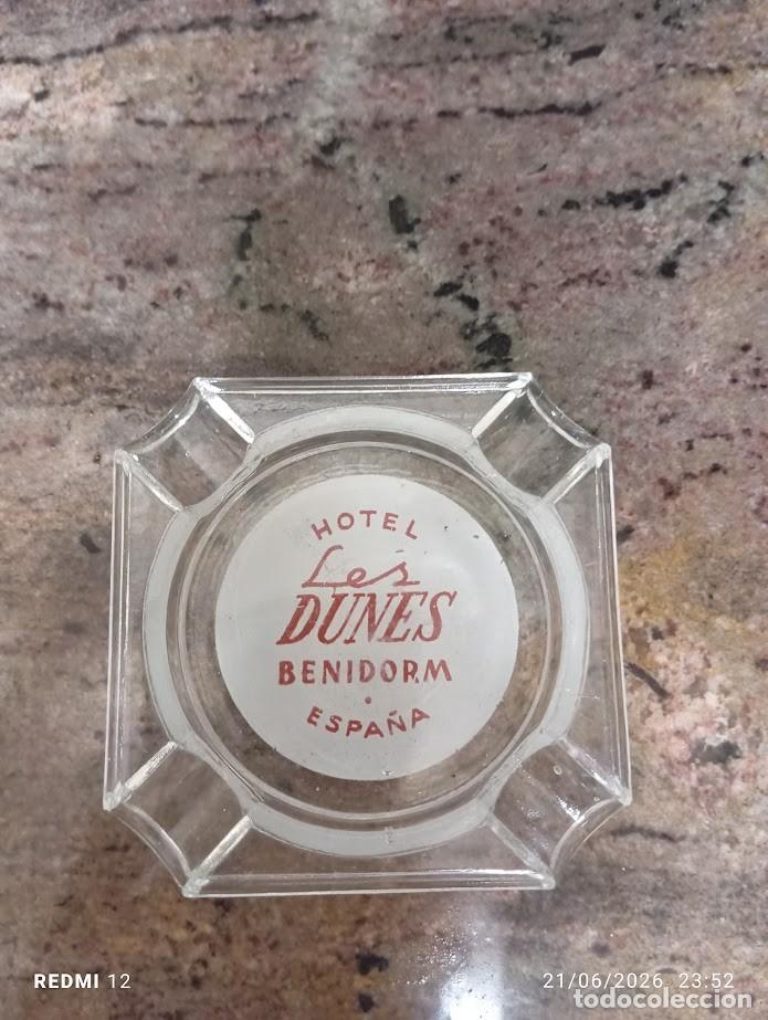 Ceniceros: ANTIGUO CENICERO DE CRISTAL HOTEL LES DUNES BENIDORM ESPA&Ntilde;A
