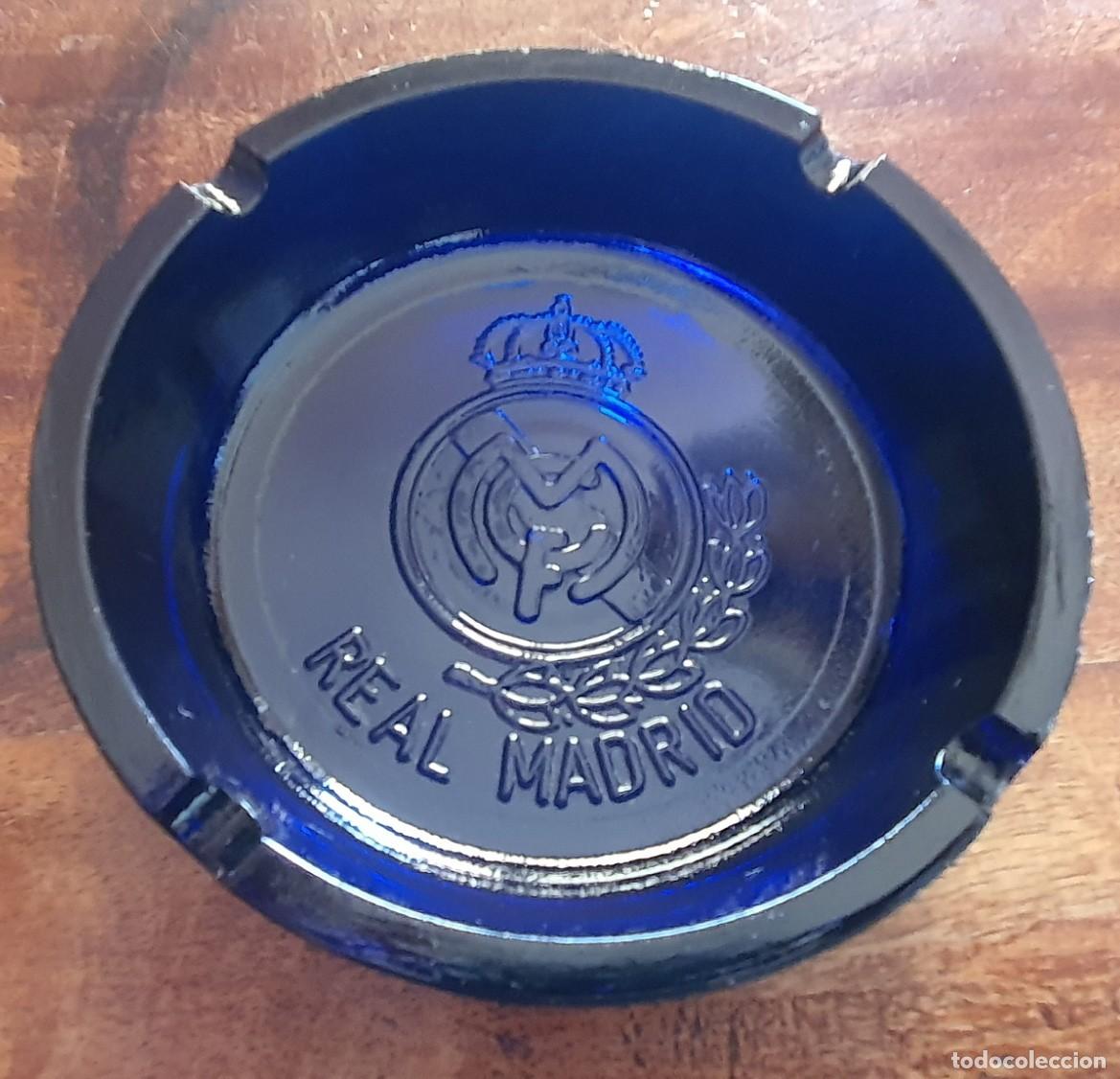 Ceniceros: Cenicero de Colecci&oacute;n Real Madrid C.F. - Cristal Azul Cobalto