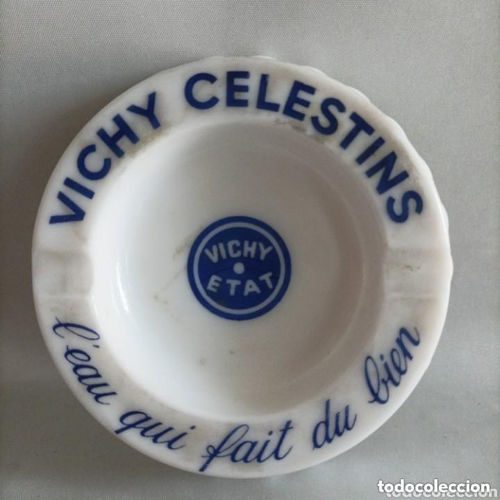 Ceniceros: Cenicero Vichy Celestins en Opalina - Foto 1