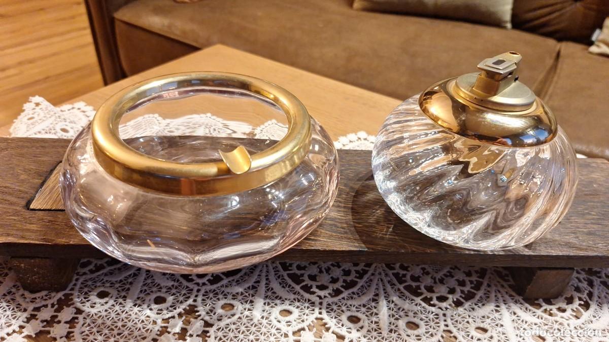 Ceniceros: Enorme Cenicero y Mechero Fumador A&ntilde;os 70
