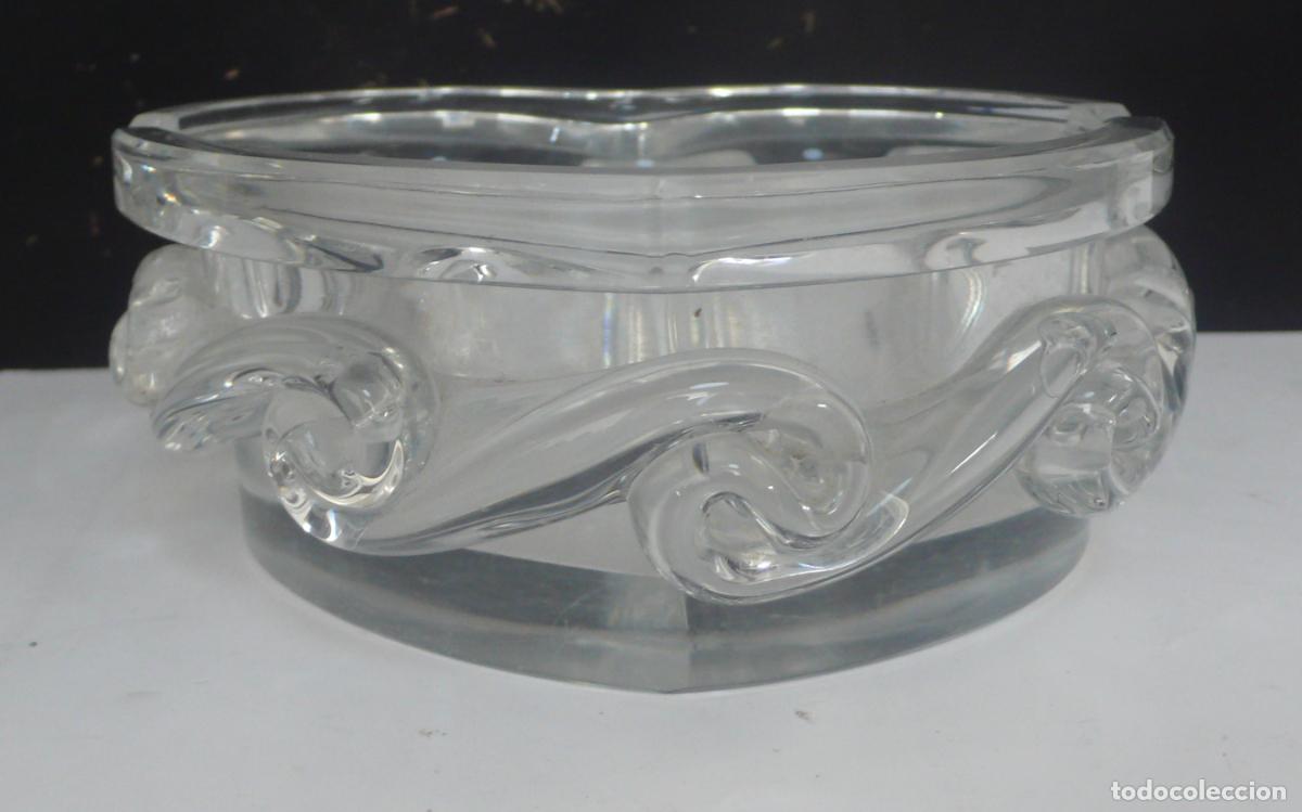 Ceniceros: Cenicero de Baccarat, modelo Aladin