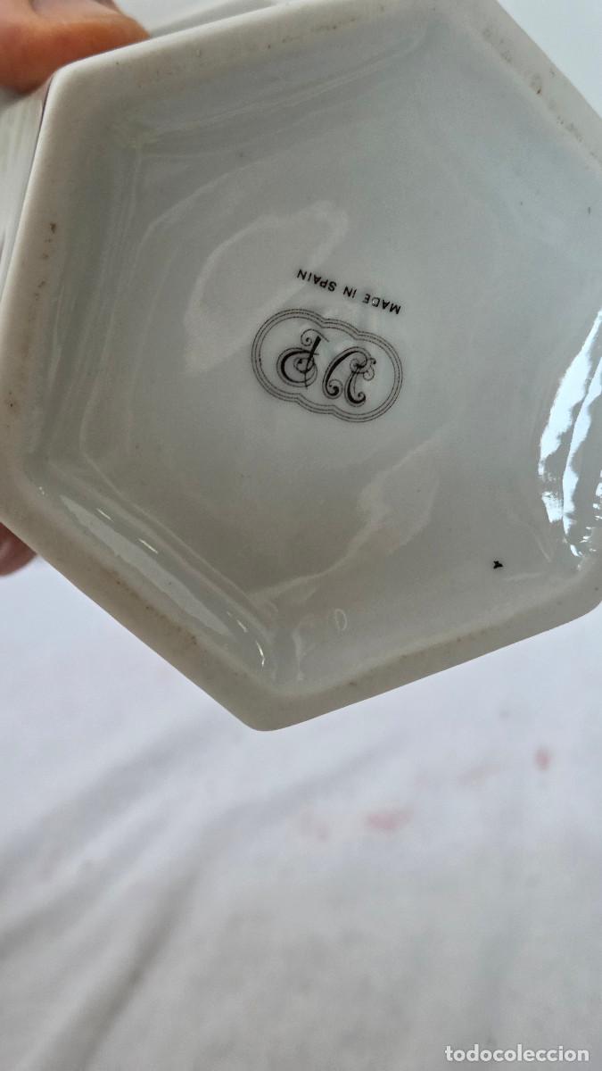 Ceniceros: tarro de porcelana firmado - Foto 5