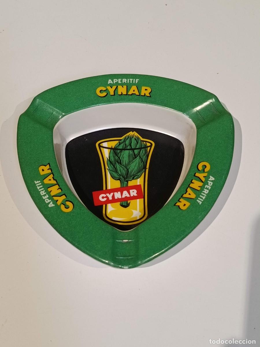 Ceniceros: Cenicero Aperitif Cynar