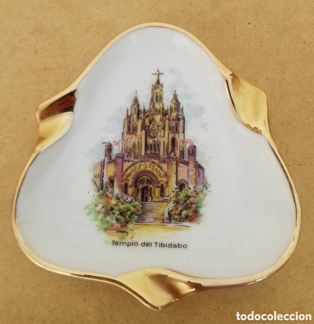 Ceniceros: Cenicero templo de El Tibidabo - Foto 2