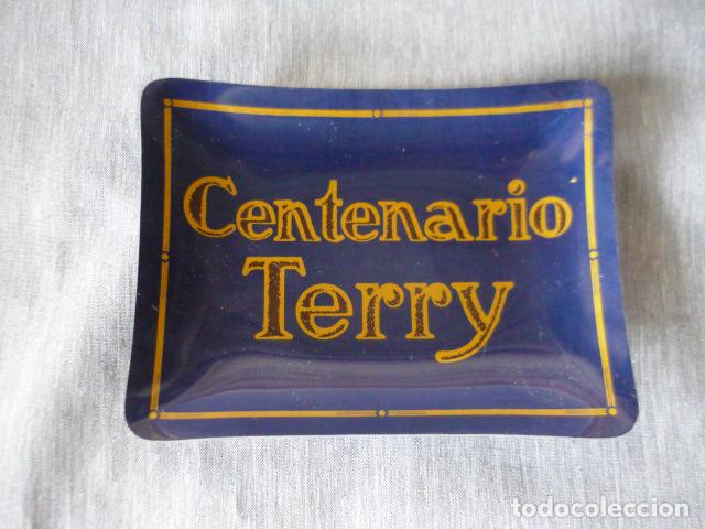 Ashtrays: CENTENARIO TERRY PUBLICIDAD CENICERO 12 X 9 CM