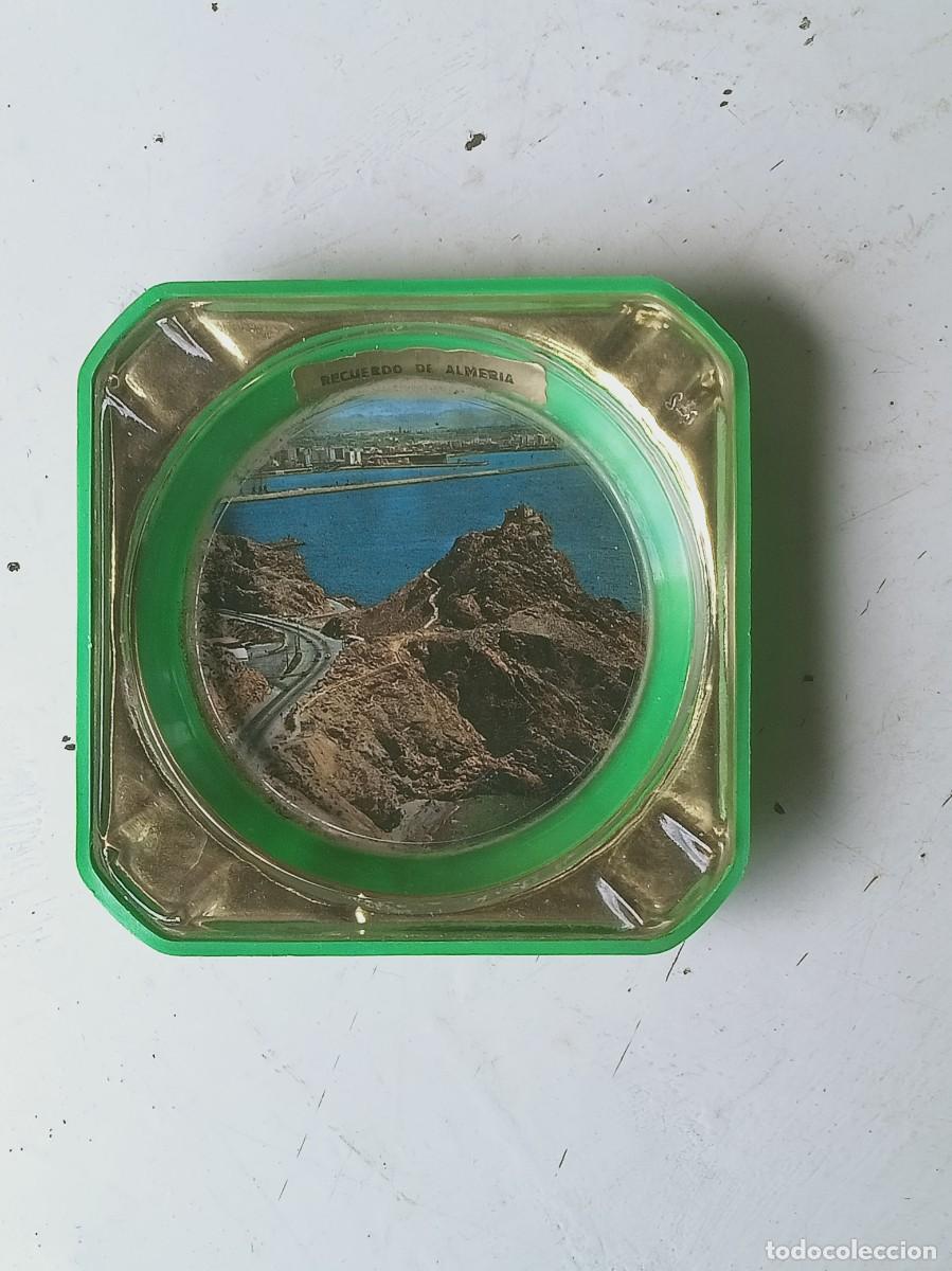 Ceniceros: Lote de 31 ceniceros de distintos materiales y dise&ntilde;os - Foto 10