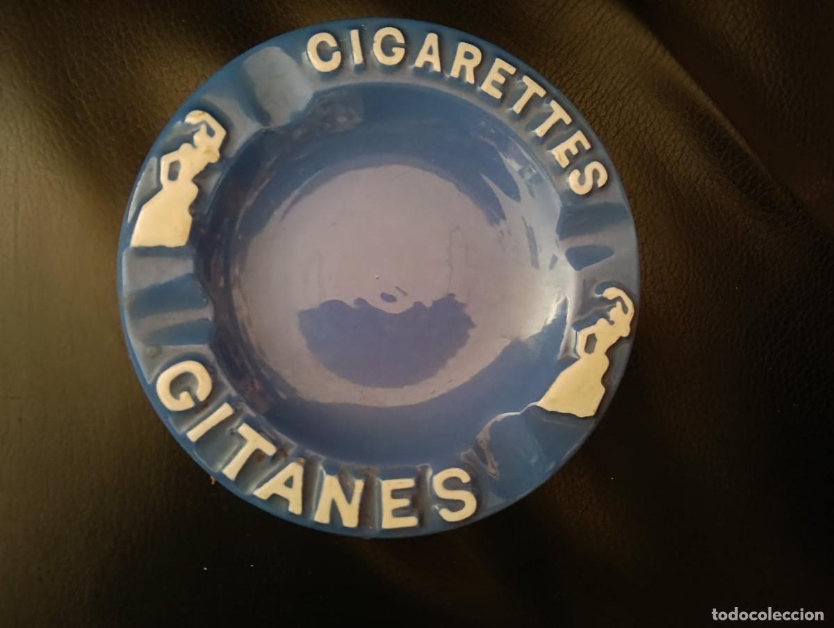 Ceniceros: ANTIGUO CENICERO EN CERAMICA ESMALTADA - CIGARETTES GITANES
