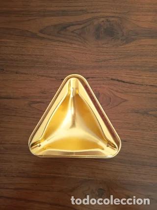 Ceniceros: Cenicero Cinzano Vintage Met&aacute;lico Triangular - Foto 6