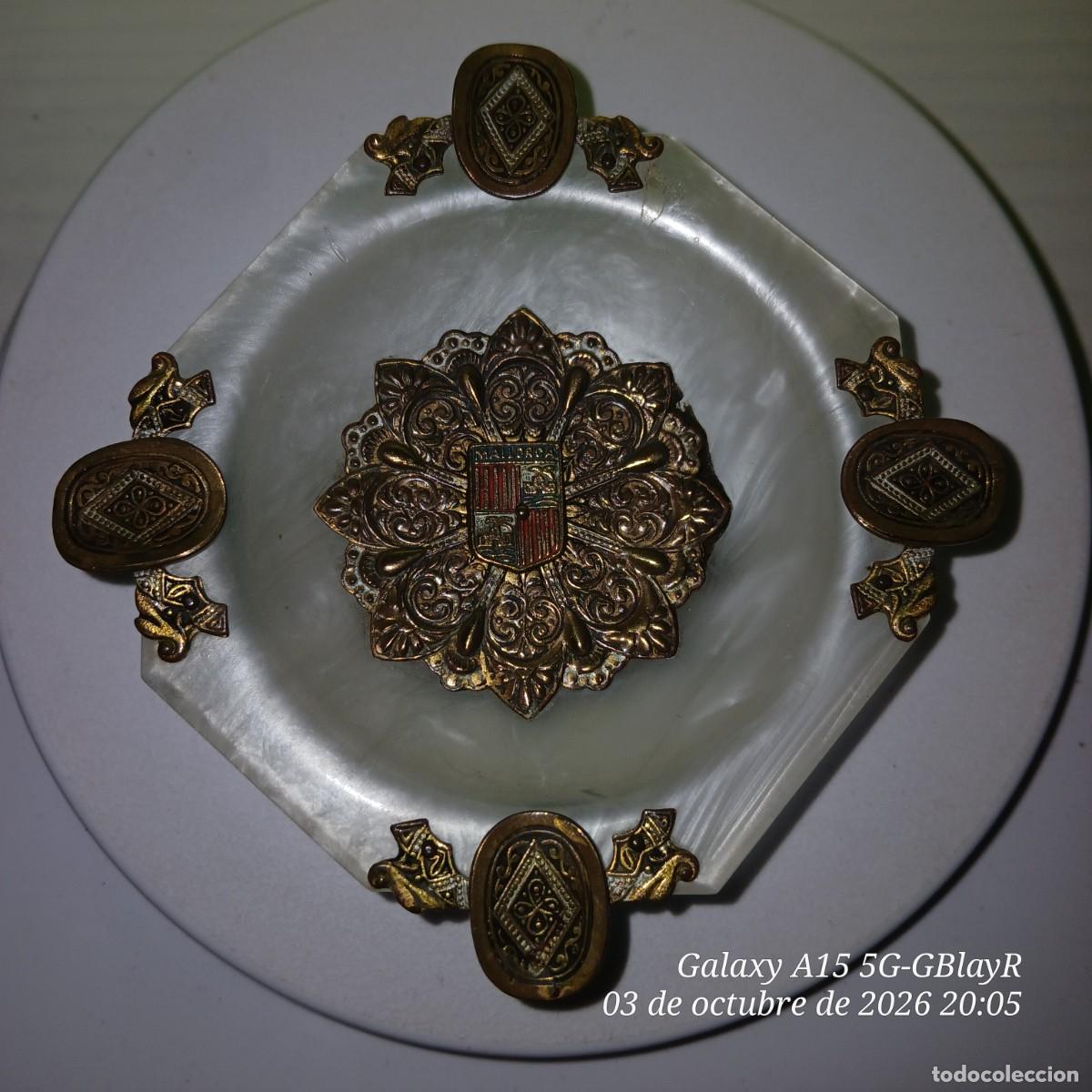 Ceniceros: Antiguo souvenir de Mallorca.