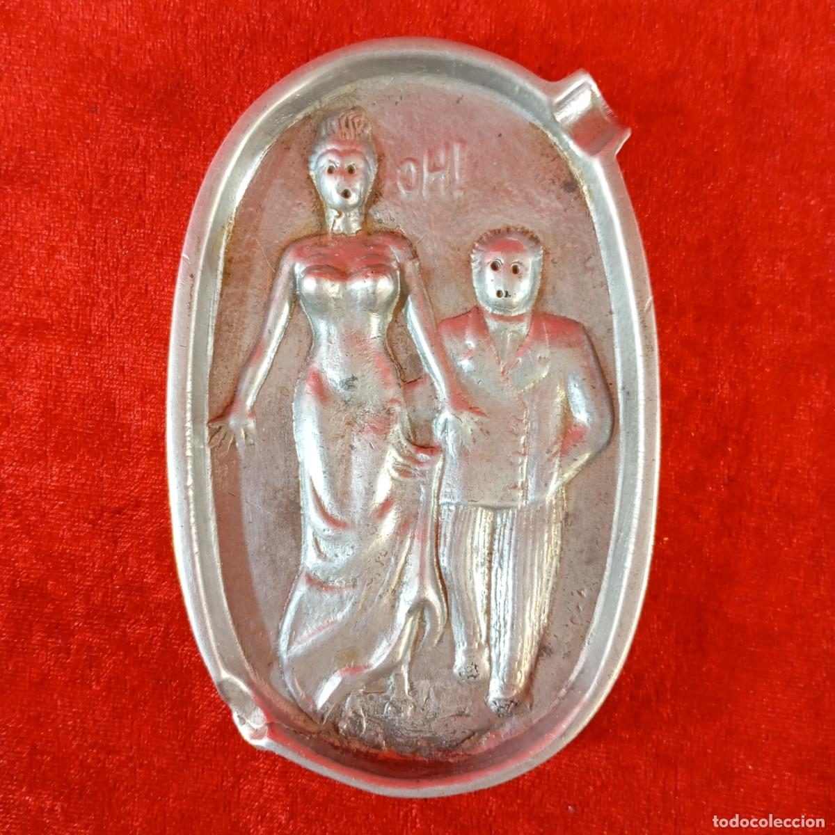 Ceniceros: ANTIGUO CENICERO DE MESA - DOBLE CARA - HECHO EN ALUMINIO FUNDIDO - 1940'S-1950'S - 12,8 CM DE LARGO