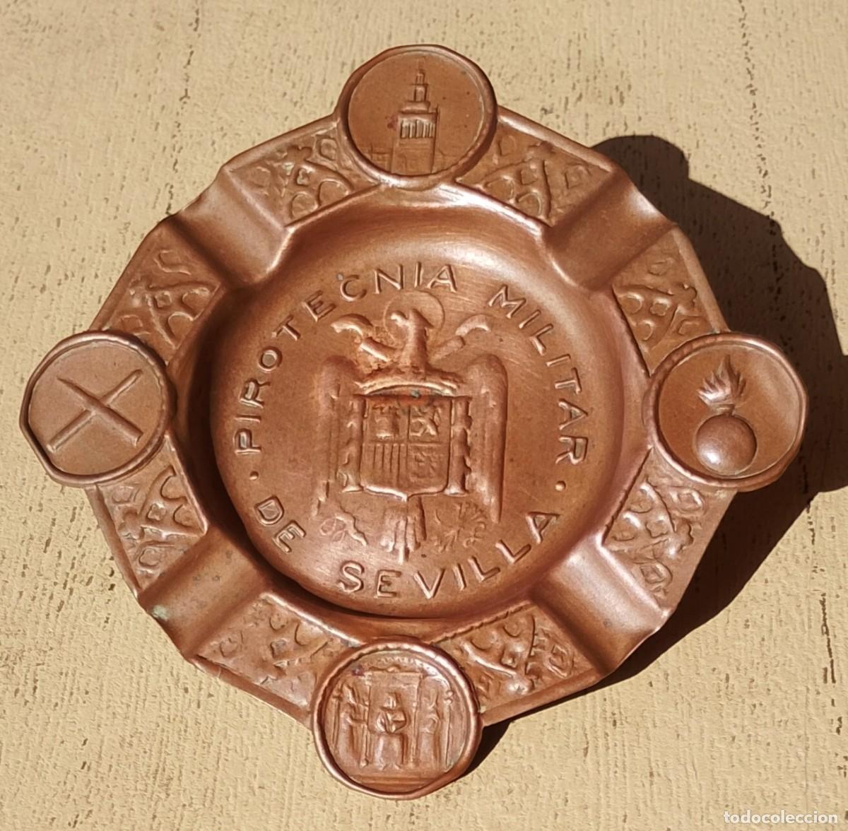 Ceniceros: Pirotecnia Militar de Sevilla Cenicero
