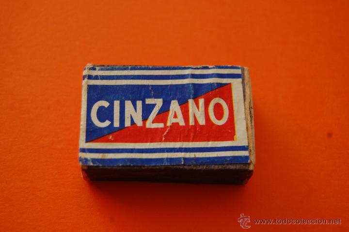 Cajas de cerillas: CAJA CERILLAS - ANTIGUA CON PUBLICIDAD CINZANO