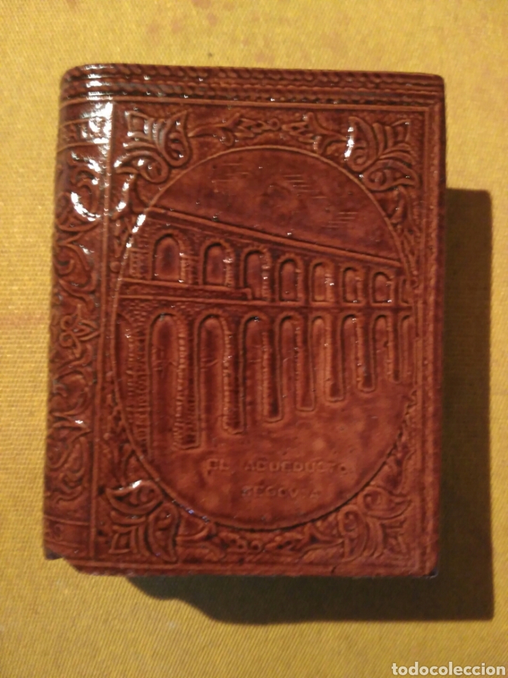 Matchboxes: 300 Cajas cerillas del acueducto y alc&aacute;zar de Segovia