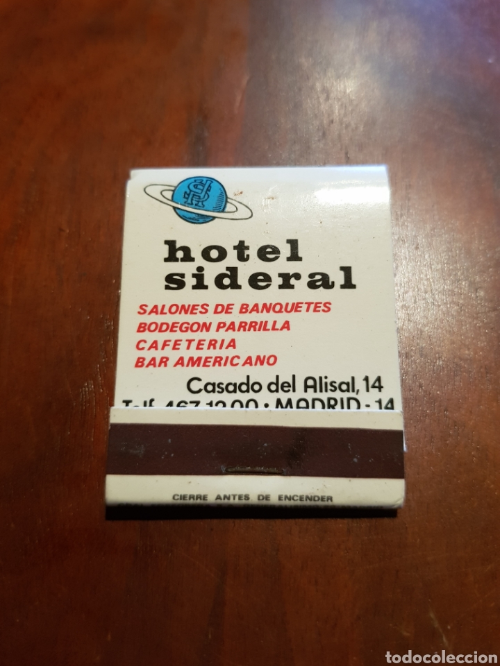 Bo&icirc;tes d'Allumettes: Caja de cerillas hotel sideral