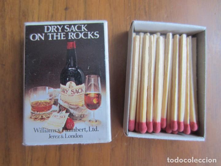 Bo&icirc;tes d'Allumettes: CAJA DE CERILLAS-DRY SACK ON THE ROCKS-JEREZ&LONDON