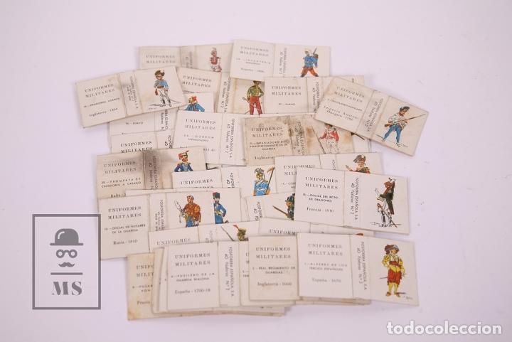 Cajas de cerillas: Colecci&oacute;n Completa de 30 Cajas de Cerillas - Uniformes Militares - Fosforera Espa&ntilde;ola - Vacias