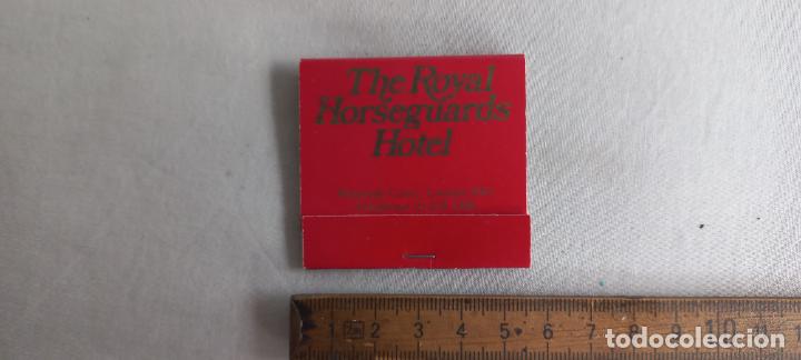Cajas de Cerillas: ANTIGUA CAJA CERILLAS FOSFOROS the royal HORSEGUARDS HOTEL THISTLE HOTELS LONDON matchbox