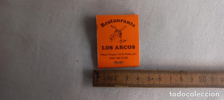 Cajas de Cerillas: ANTIGUA CREO QUE CAJA CERILLAS RESTAURANTE LOS ARCOS. MIJAS. matchbox