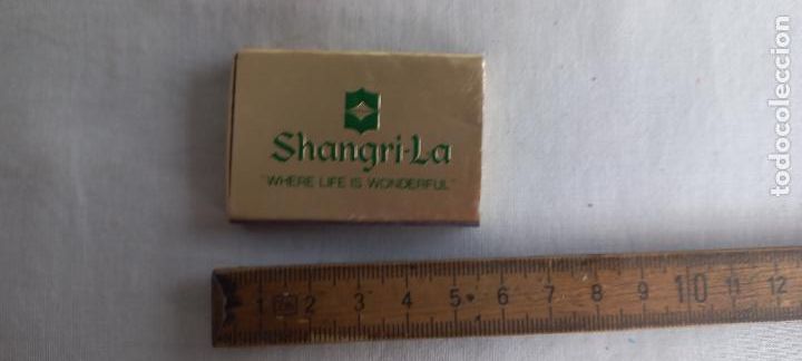 Cajas de Cerillas: ANTIGUA CAJA DE CERILLAS SHANGRI-LA. HOTEL SINGAPORE. WESTERN INTERNATIONAL HOTELS. matchbox
