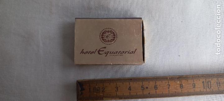 Cajas de Cerillas: ANTIGUA CAJA DE CERILLAS HOTEL EQUATORIAL SHESA KAMPACHI RESTAURANT COFFEE SINGAPORE matchbox
