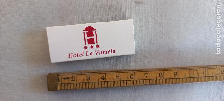 Cajas de Cerillas: HOTEL LA VI&Ntilde;UELA. MALAGA AXARQUIA COSTA DEL SOL.. Caja de cerillas MATCHBOX ALLUMETTES MATCHES.