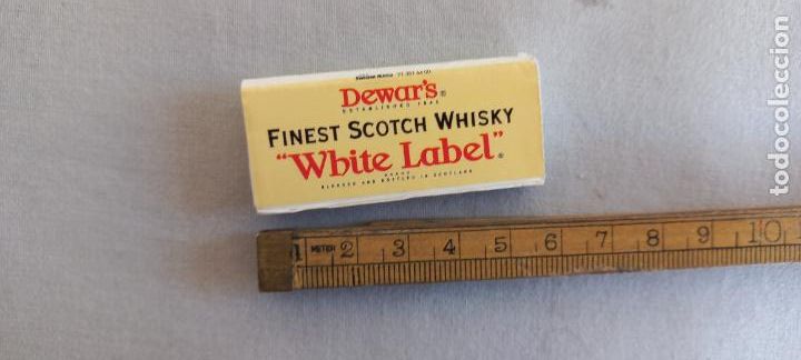 Cajas de Cerillas: WHITE LABEL. DEWAR'S FINET SCOTCH WHISKY. PUB ZAFIRO. Caja de cerillas MATCHBOX ALLUMETTES MATCHES.