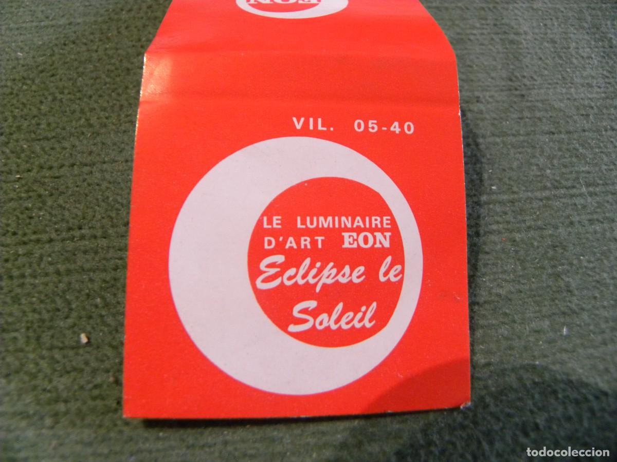 Cajas de cerillas: ANTIGUA CAJA DE CERILLAS LUMINOSOS ECLIPSE DE SOL - Foto 2